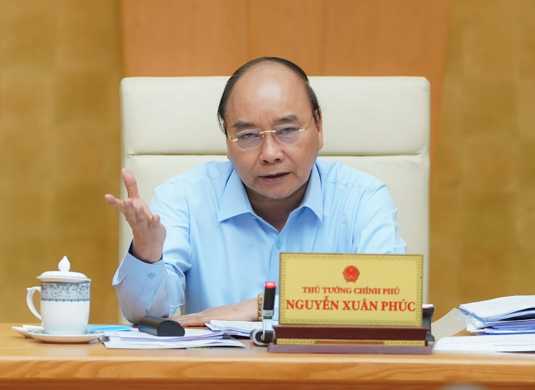 Thủ tướng: Có chuyện làm giá thịt heo hay không, lò mổ, chợ đầu mối hay ai được hưởng lợi? - Ảnh 2. Thủ tướng: Có chuyện làm giá thịt heo hay không, lò mổ, chợ đầu mối hay ai được hưởng lợi? - Ảnh 2.
