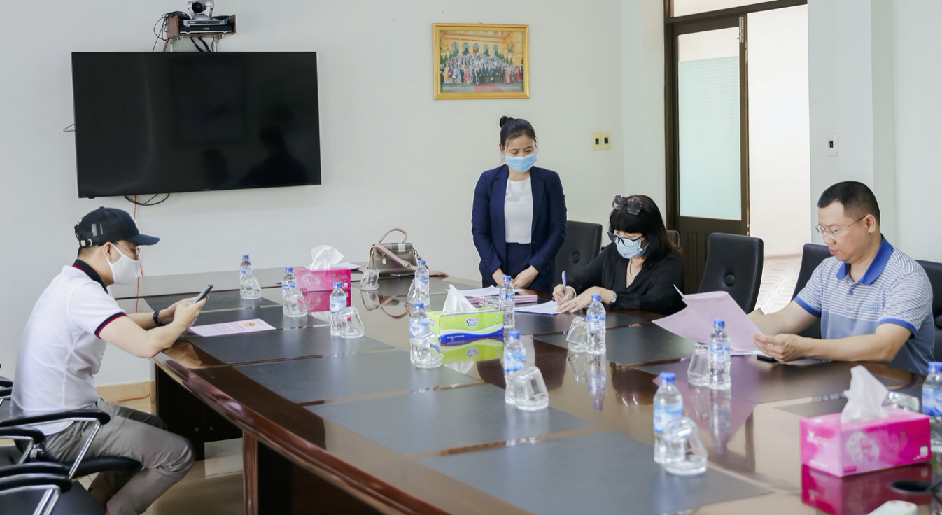 Đất Xanh Miền Trung hỗ trợ khách hàng trong dịch Covid-19: Miễn phí phạt nộp chậm, giãn thời gian thanh toán hợp đồng - Ảnh 2. Đất Xanh Miền Trung hỗ trợ khách hàng trong dịch Covid-19: Miễn phí phạt nộp chậm, giãn thời gian thanh toán hợp đồng - Ảnh 2.