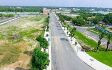 Thị trường đất nền tại các tỉnh vùng ven TP HCM giao dịch giảm mạnh, ngoại thành Hà Nội vẫn thu hút khách
