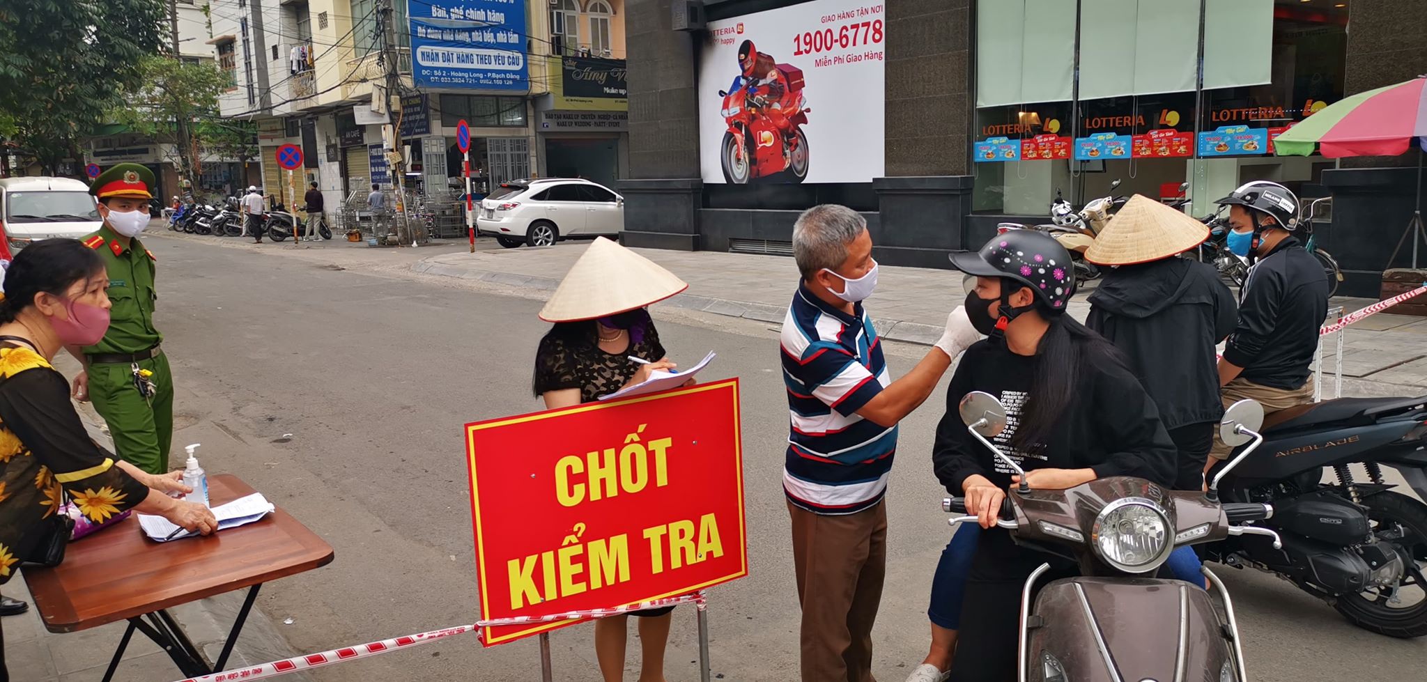'Nguy cơ thấp', Quảng Ninh vẫn quyết cách li xã hội đến 3/5 - Ảnh 1. 'Nguy cơ thấp', Quảng Ninh vẫn quyết cách li xã hội đến 3/5 - Ảnh 1.