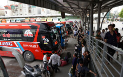 Xe khách liên tỉnh hoạt động tối đa 50% từ hôm nay