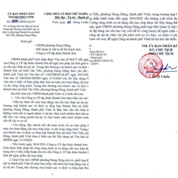 Cần trục tháp vươn ra khỏi phạm vi dự án, tập đoàn Hoành Sơn bị 'tuýt còi' - Ảnh 2. Cần trục tháp vươn ra khỏi phạm vi dự án, tập đoàn Hoành Sơn bị 'tuýt còi' - Ảnh 2.