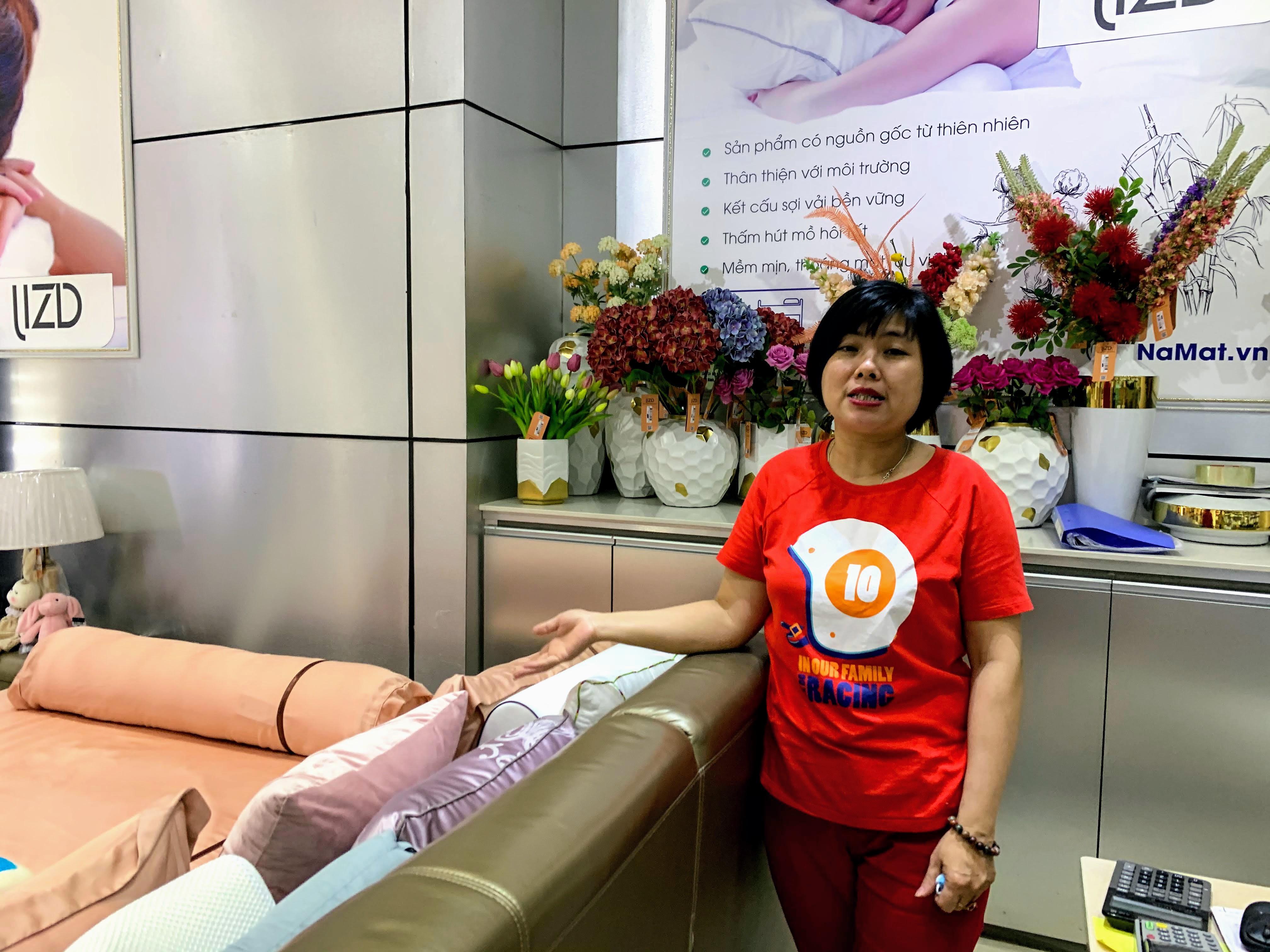 Trung tâm thương mại rục rịch mở cửa trở lại, chạy khuyến mãi sâu để mời gọi khách hàng - Ảnh 14.