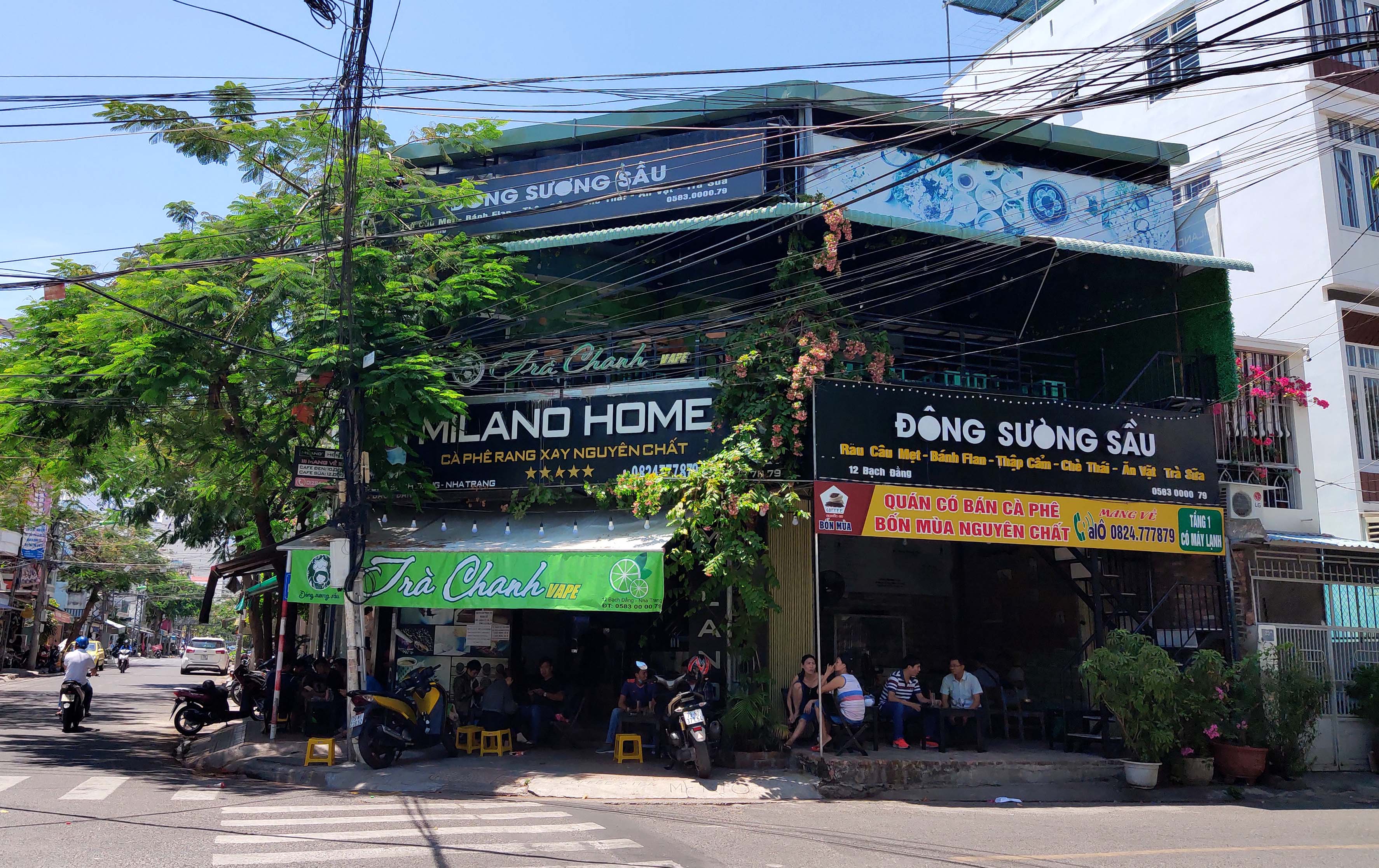 Nha Trang: Nhiều quán cà phê mở cửa trở lại trong ngày đầu nới lỏng giãn cách xã hội - Ảnh 11. Nha Trang: Nhiều quán cà phê mở cửa trở lại trong ngày đầu nới lỏng giãn cách xã hội - Ảnh 11.