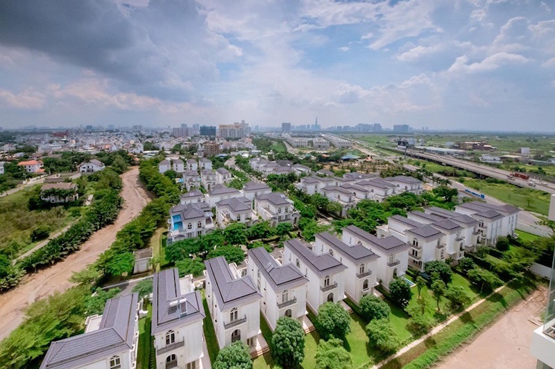 Bất động sản tung chiêu thu hút nhà đầu tư, liệu có khả quan? - Ảnh 1. Bất động sản tung chiêu thu hút nhà đầu tư, liệu có khả quan? - Ảnh 1.