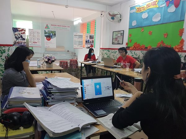 Covid-19: Trung tâm ngoại ngữ mở tạp hóa, Trung tâm ngoại khóa gọi vốn cộng đồng - Ảnh 5. Covid-19: Trung tâm ngoại ngữ mở tạp hóa, Trung tâm ngoại khóa gọi vốn cộng đồng - Ảnh 5.