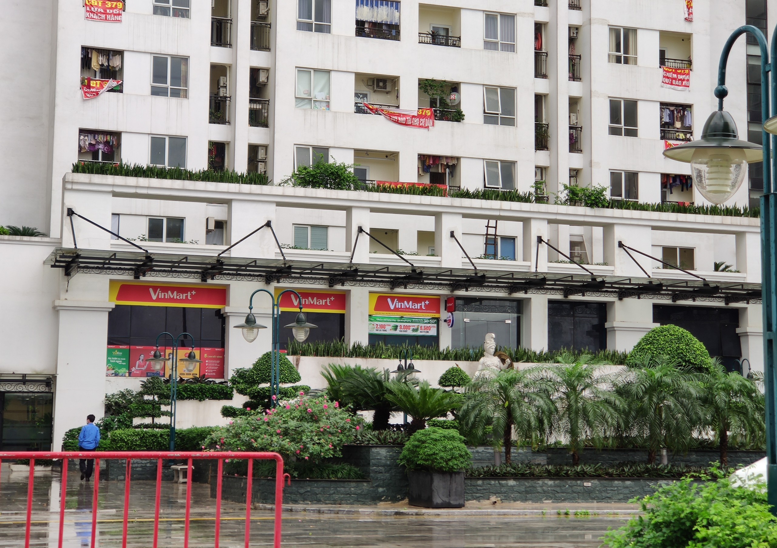 Cận cảnh chung cư Athena Complex của Công ty 379 sẽ bị cưỡng chế vi phạm - Ảnh 7. Cận cảnh chung cư Athena Complex của Công ty 379 sẽ bị cưỡng chế vi phạm - Ảnh 7.