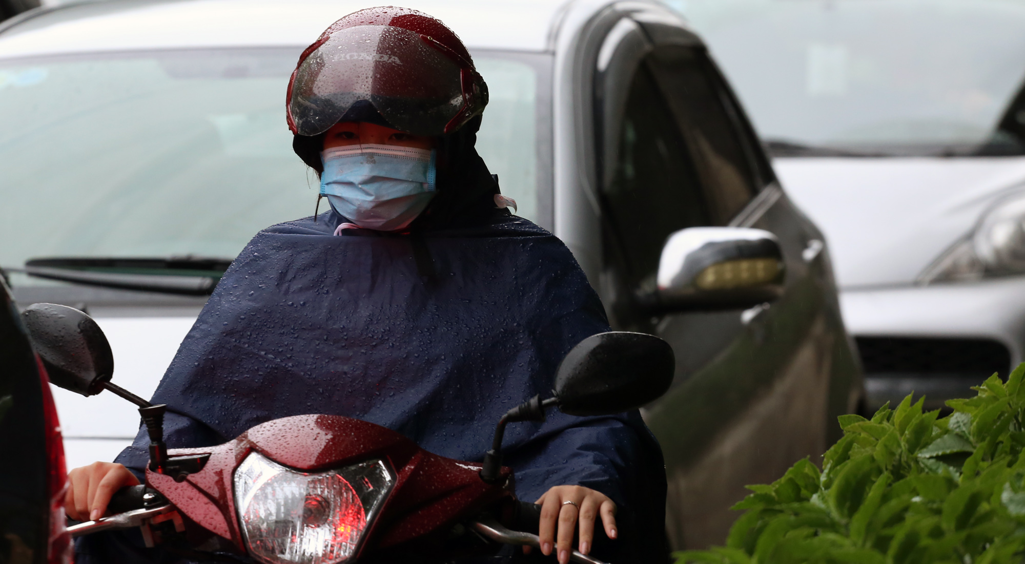 Nhịp sống Hà Nội dần trở lại bình thường sau khi hết cách li xã hội - Ảnh 2. Nhịp sống Hà Nội dần trở lại bình thường sau khi hết cách li xã hội - Ảnh 2.