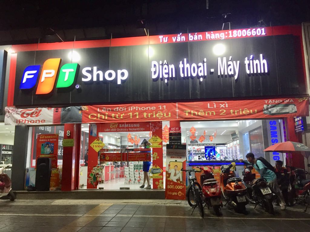 Cổ phiếu FRT hồi phục gấp đôi từ đáy, nhóm Dragon Capital tranh thủ hạ tỉ trọng - Ảnh 1.