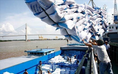 Mở đăng kí tờ khai gạo tồn tại cảng trên hệ thống hải quan điện tử từ 25/4