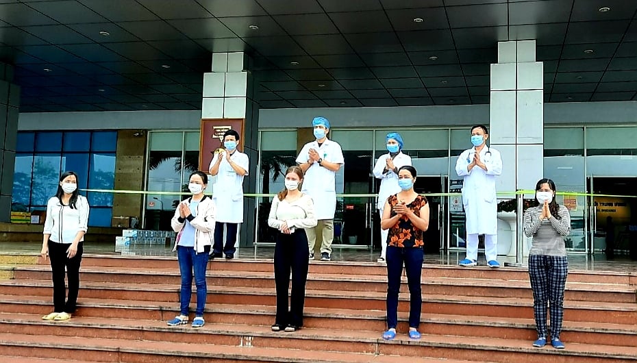 Đến 18h chiều nay không có thêm ca mới, còn 45 bệnh nhân đang được điều trị - Ảnh 2. Đến 18h chiều nay không có thêm ca mới, còn 45 bệnh nhân đang được điều trị - Ảnh 2.