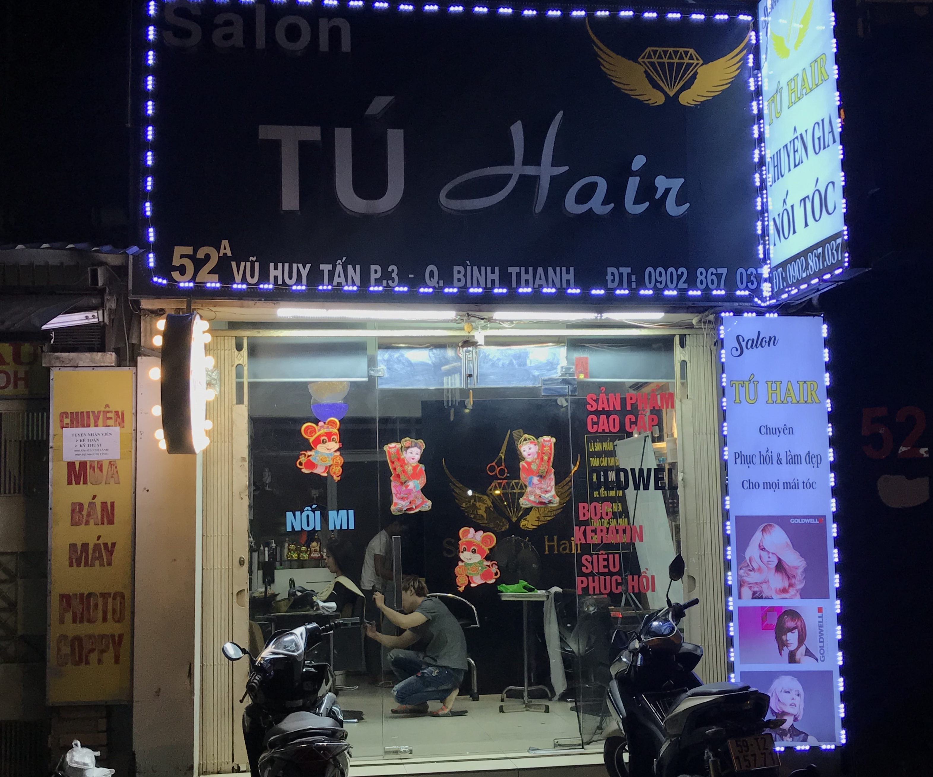 Dịch vụ cắt tóc tại TP HCM có được phép hoạt động lại? - Ảnh 1. Dịch vụ cắt tóc tại TP HCM có được phép hoạt động lại? - Ảnh 1.