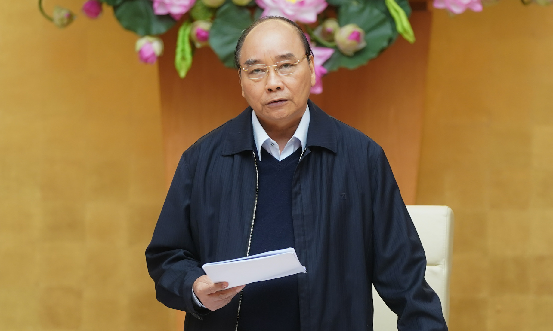 Thủ tướng ra chỉ thị mới về việc cơ sở kinh doanh nào được phép hoạt động lại - Ảnh 1. Thủ tướng ra chỉ thị mới về việc cơ sở kinh doanh nào được phép hoạt động lại - Ảnh 1.