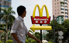 McDonald's và Starbucks tham gia chương trình thí điểm  đồng nhân dân tệ kĩ thuật số của Trung Quốc