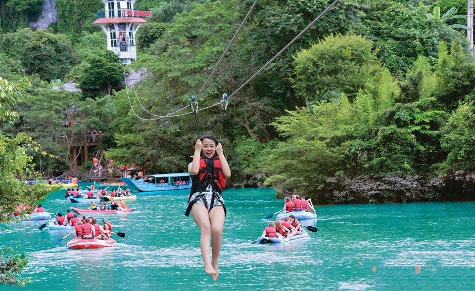Điểm du lịch Quảng Bình mở cửa trở lại, giảm giá sâu kích cầu du khách - Ảnh 1. Điểm du lịch Quảng Bình mở cửa trở lại, giảm giá sâu kích cầu du khách - Ảnh 1.