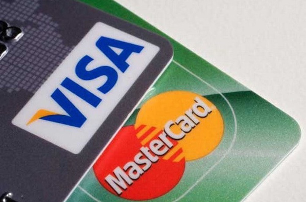 Đề nghị Visa, MasterCard miễn, giảm phí thanh toán thẻ - Ảnh 2. Đề nghị Visa, MasterCard miễn, giảm phí thanh toán thẻ - Ảnh 2.
