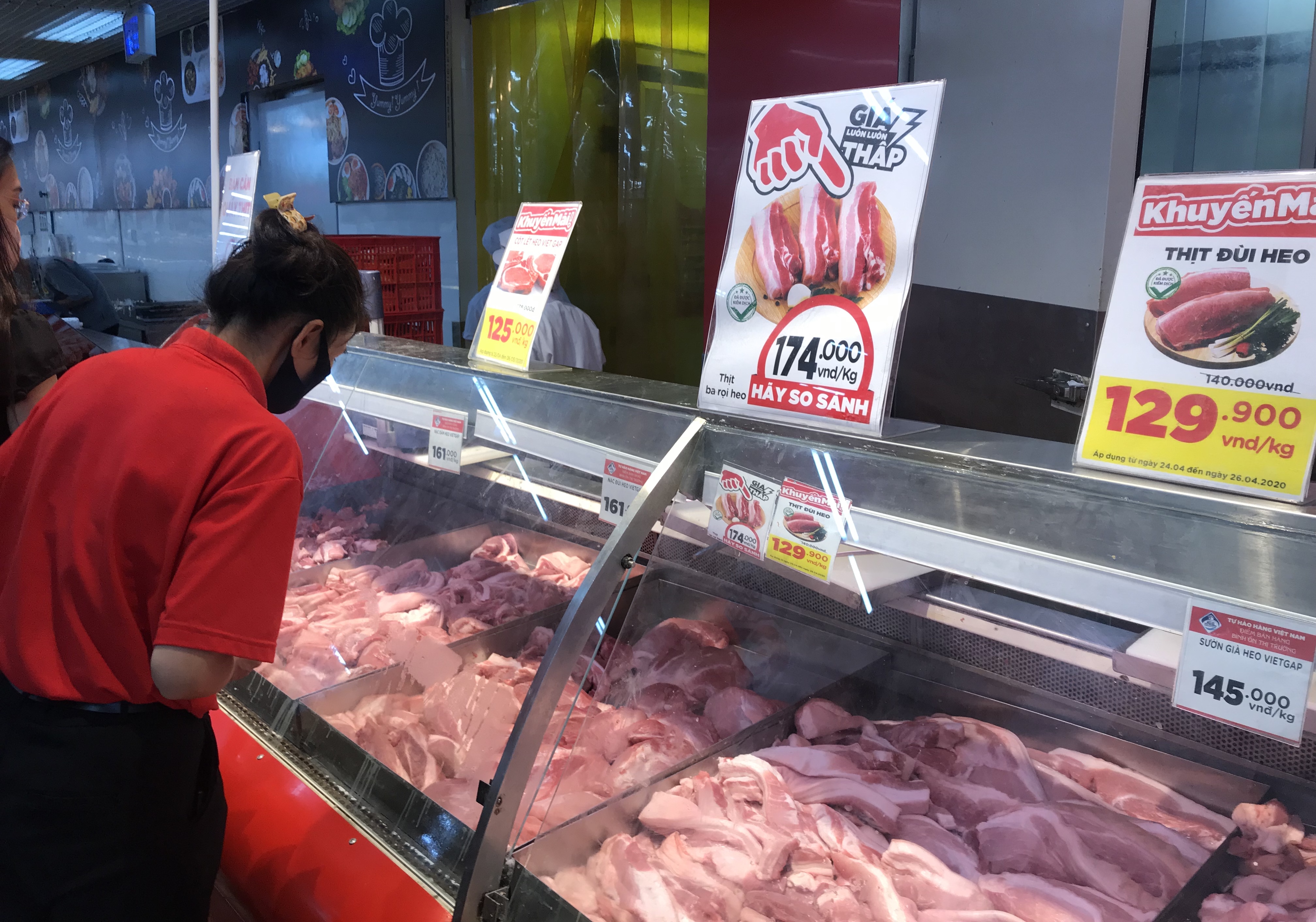 Thịt heo nhập khẩu bán đầy siêu thị, giá chỉ từ 42.000 đồng/kg, thấp hơn 3 lần so với thịt trong nước - Ảnh 5.