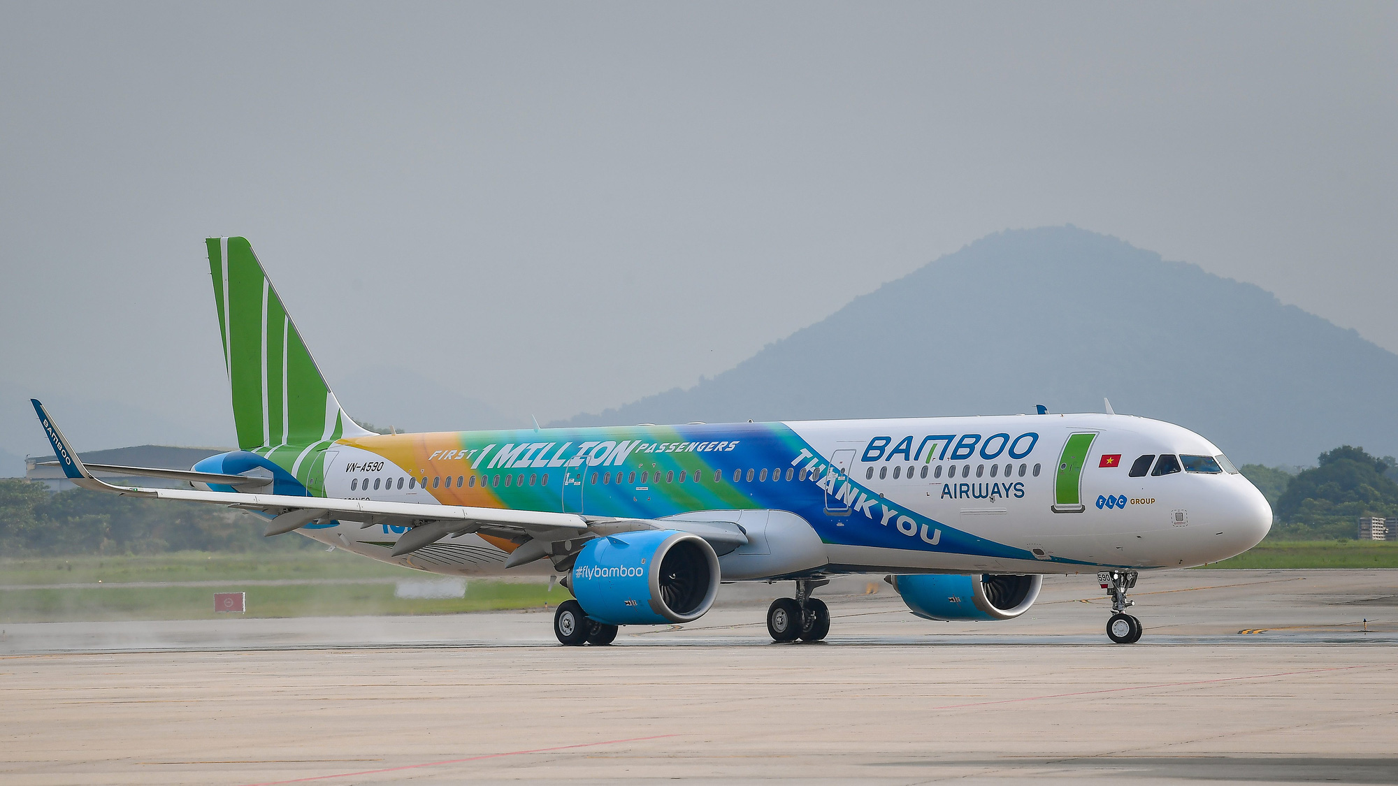 Phó Thủ tướng yêu cầu xem xét đề xuất bỏ hạn chế số lượng máy bay của Bamboo Airways - Ảnh 1. Phó Thủ tướng yêu cầu xem xét đề xuất bỏ hạn chế số lượng máy bay của Bamboo Airways - Ảnh 1.