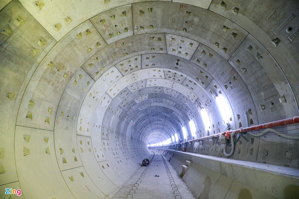 Ga ngầm metro đầu tiên của TP HCM dần lộ diện - Ảnh 10.