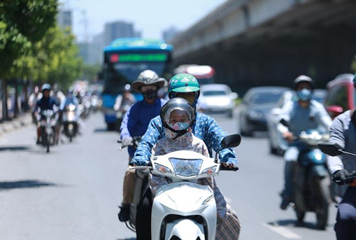 Nhiều nơi trên cả nước sẽ có nắng nóng trong dịp 30/4 - 1/5 - Ảnh 1.