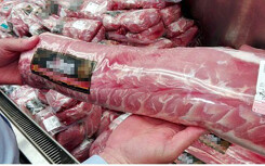 Giá thịt heo nhập về tới cảng Việt Nam chỉ khoảng 2,55 USD/kg