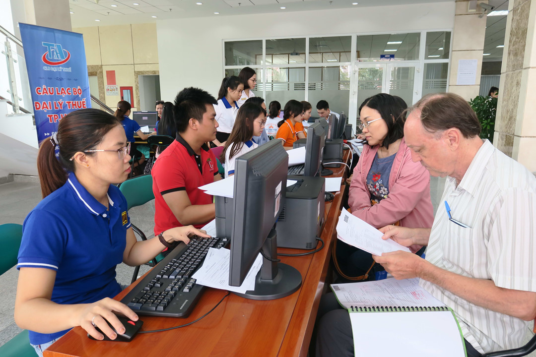 Công bố sách trắng doanh nghiệp Việt Nam và lần đầu tiên có sách trắng hợp tác xã - Ảnh 1.