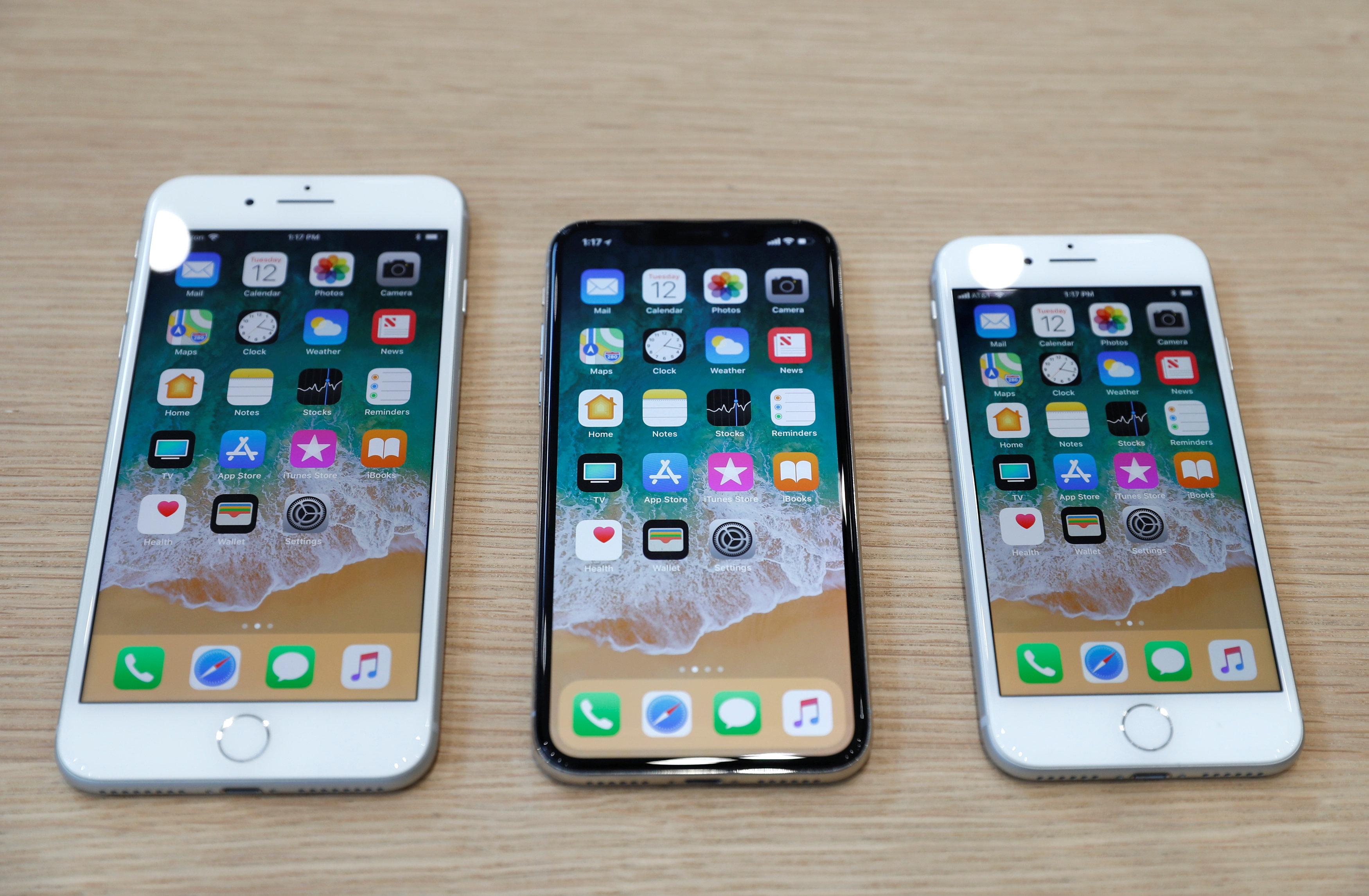 Apple trì hoãn sản xuất iPhone 12, cắt giảm 20% sản lượng thiết bị cầm tay - Ảnh 2. Apple trì hoãn sản xuất iPhone 12, cắt giảm 20% sản lượng thiết bị cầm tay - Ảnh 2.