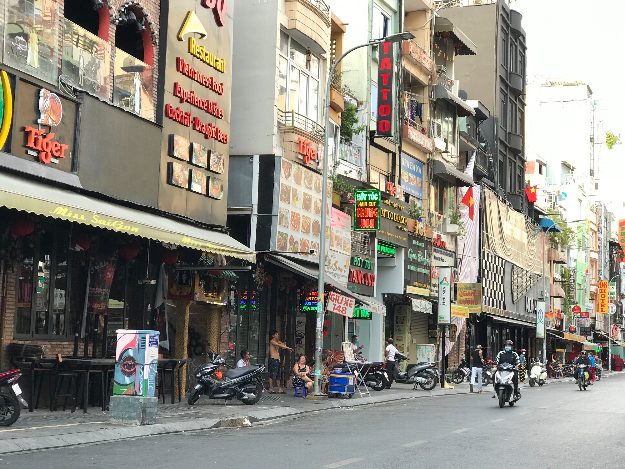 Du lịch TP.HCM ảm đạm chưa từng có mùa lễ 30/4 – 1/5 năm nay - Ảnh 11. Du lịch TP.HCM ảm đạm chưa từng có mùa lễ 30/4 – 1/5 năm nay - Ảnh 11.