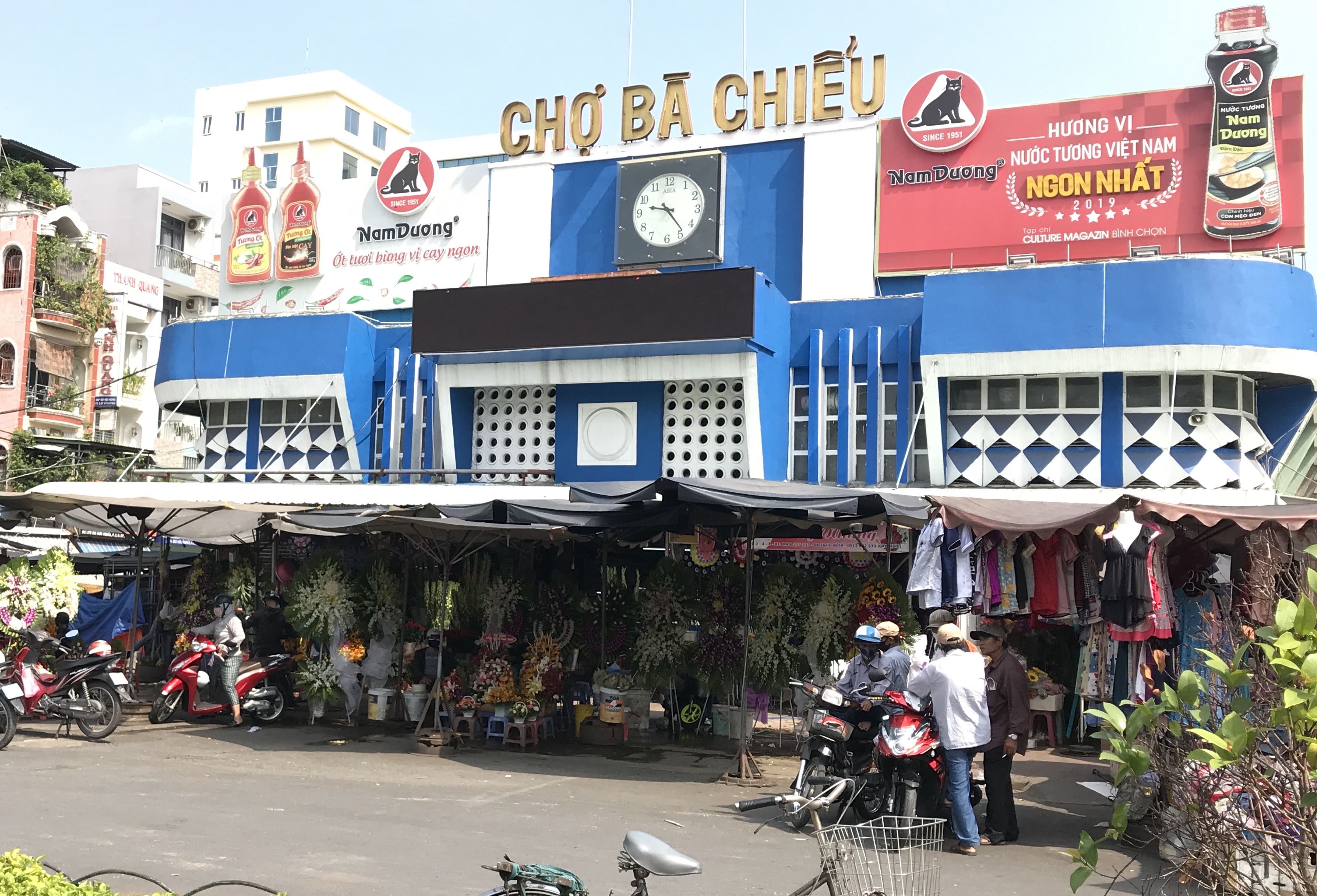 Chợ đầu mối Bình Điền, Thủ Đức, Hóc Môn đủ điều kiện an toàn phòng chống dịch Covid-19 - Ảnh 1. Chợ đầu mối Bình Điền, Thủ Đức, Hóc Môn đủ điều kiện an toàn phòng chống dịch Covid-19 - Ảnh 1.