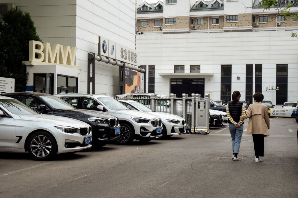 Nhà máy Trung Quốc đã trở lại nhưng khách hàng của họ thì không - Ảnh 7. Nhà máy Trung Quốc đã trở lại nhưng khách hàng của họ thì không - Ảnh 7.
