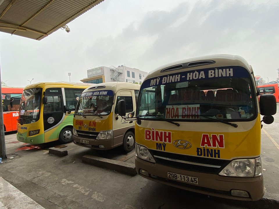 Hà Nội: Bến xe vắng khách, đường vành đai 3 ùn tắc kéo dài - Ảnh 2. Hà Nội: Bến xe vắng khách, đường vành đai 3 ùn tắc kéo dài - Ảnh 2.