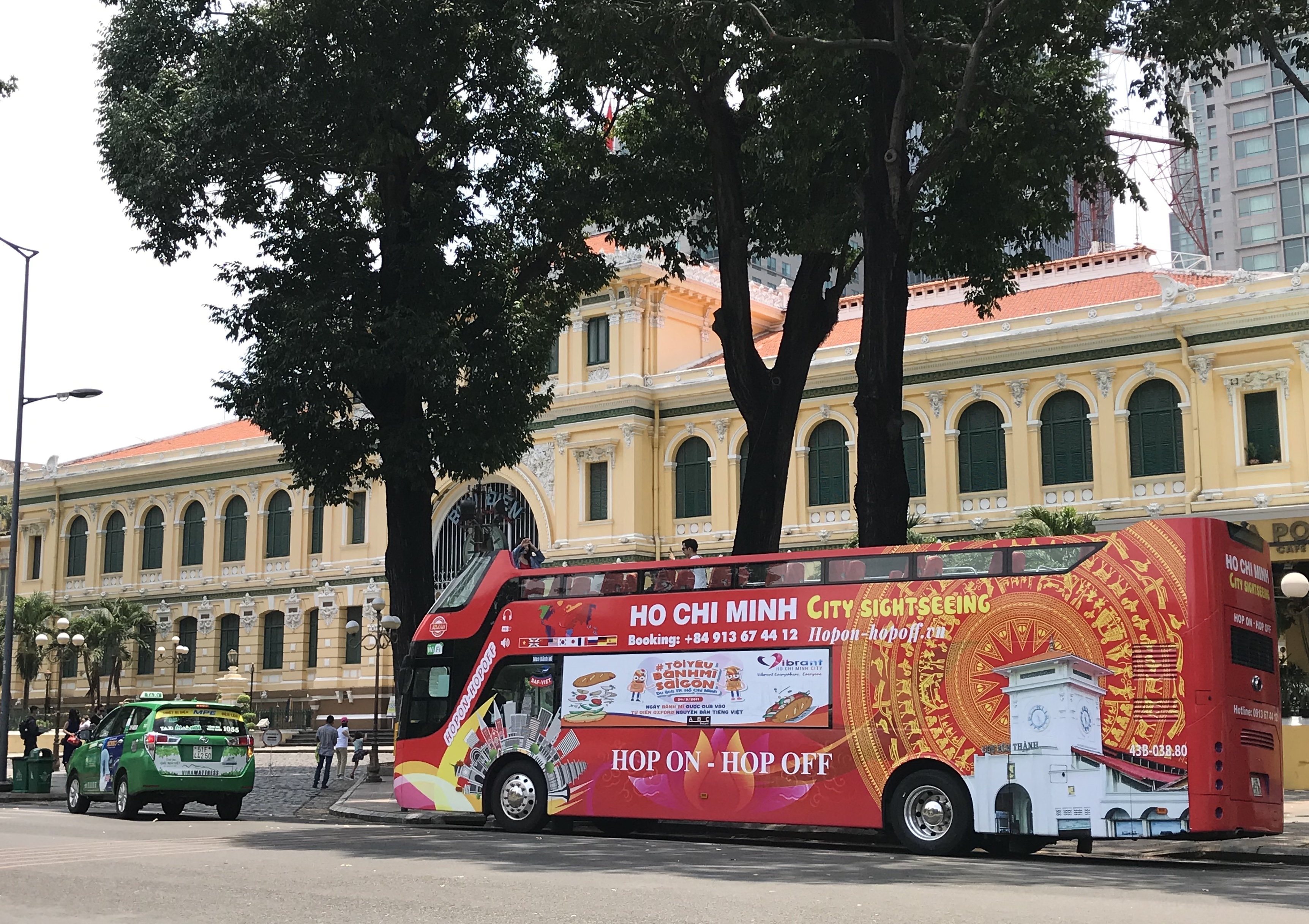 Ngày đầu nghỉ lễ 30/4, người dân đổ về Sở Thú Sài Gòn nhưng hụt hẫng ra về vì vẫn còn đóng cửa - Ảnh 12. Ngày đầu nghỉ lễ 30/4, người dân đổ về Sở Thú Sài Gòn nhưng hụt hẫng ra về vì vẫn còn đóng cửa - Ảnh 12.