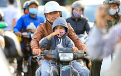 Kẹt xe khắp nơi ở trung tâm Đà Lạt