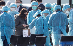 Cập nhật tình hình virus corona ở Việt Nam tối 1/5: Tròn 15 ngày không có ca nhiễm mới, 92 người tiếp xúc với bệnh nhân dương tính lại đều có kết quả âm tính