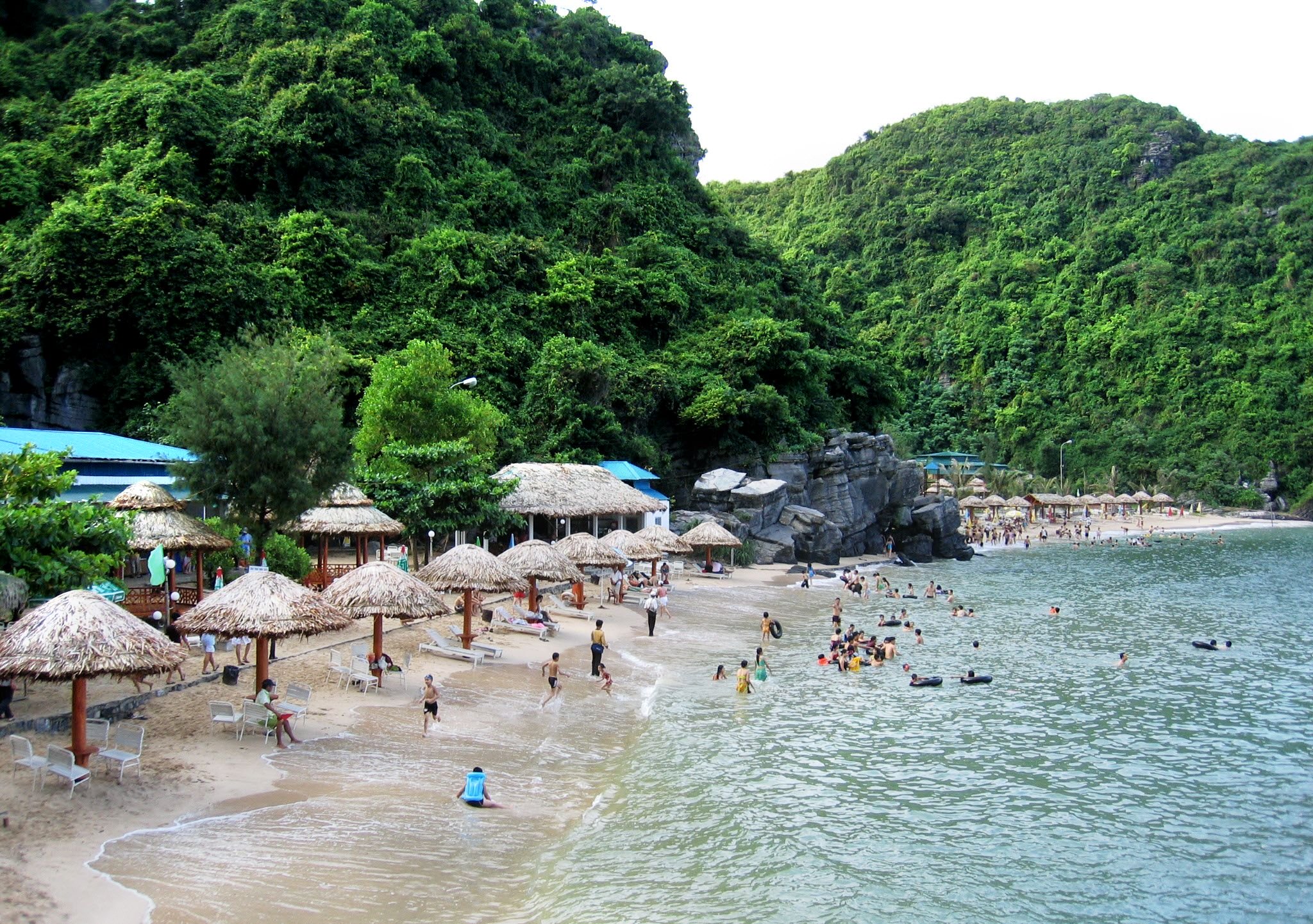 Thêm một số tỉnh, thành cho phép hoạt động du lịch được trở lại - Ảnh 1. Thêm một số tỉnh, thành cho phép hoạt động du lịch được trở lại - Ảnh 1.
