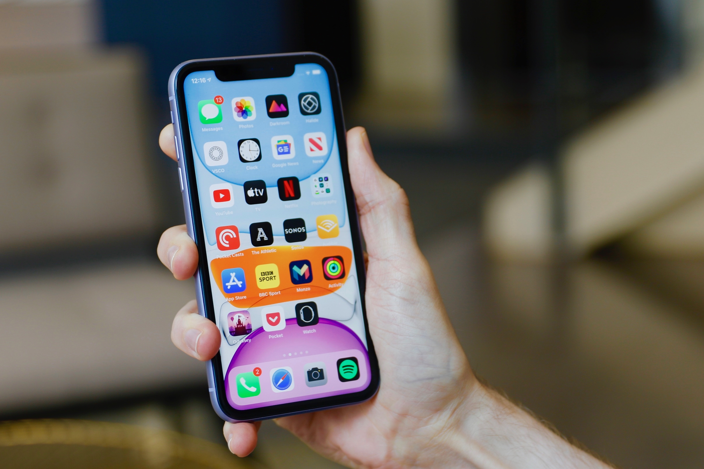 Doanh số iPhone 11 đạt mức cao nhất toàn cầu trong giai đoạn đại dịch COVID-19 - Ảnh 1. Doanh số iPhone 11 đạt mức cao nhất toàn cầu trong giai đoạn đại dịch COVID-19 - Ảnh 1.