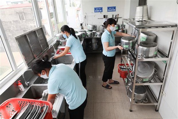 Hà Nội: Các trường mầm non, tiểu học sẵn sàng đón học sinh trở lại - Ảnh 2. Hà Nội: Các trường mầm non, tiểu học sẵn sàng đón học sinh trở lại - Ảnh 2.