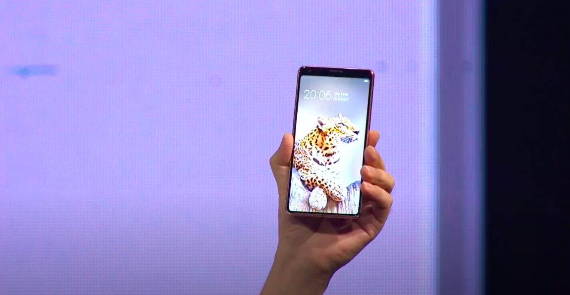 BKAV chính thức ra mắt Bphone B86, giá khởi điểm 8,99 triệu đồng - Ảnh 1. BKAV chính thức ra mắt Bphone B86, giá khởi điểm 8,99 triệu đồng - Ảnh 1.