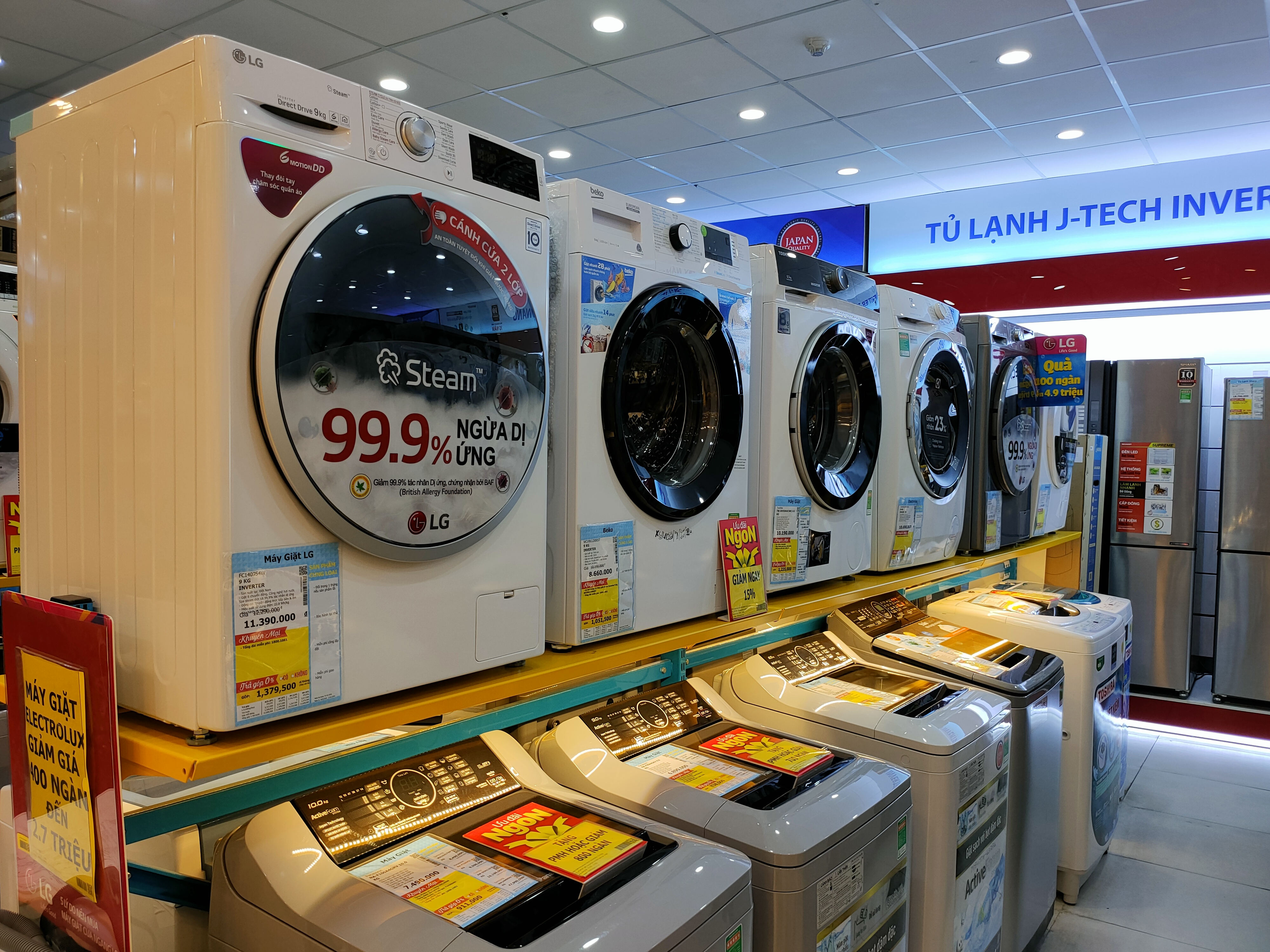Nhiều kích cầu trong chương trình điện lạnh giảm giá đánh bay nóng bức ngày hè - Ảnh 3.
