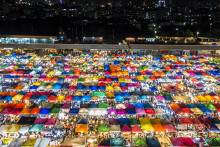 Thái Lan: Chợ du lịch cuối tuần nổi tiếng nhất Bangkok mở cửa trở lại đón khách