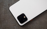 Người dùng có nên chờ Google Pixel 4a thay vì mua iPhone SE 2020 của Apple?