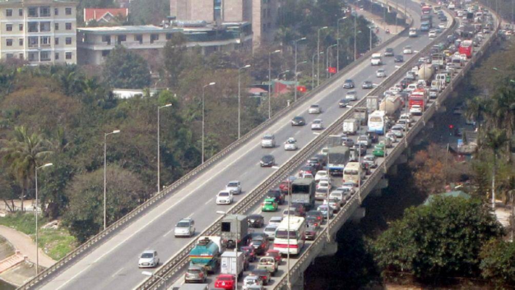Hà Nội: Đề xuất đếm xe để điều chỉnh tốc độ đường Vành đai 3 trên cao - Ảnh 1. Hà Nội: Đề xuất đếm xe để điều chỉnh tốc độ đường Vành đai 3 trên cao - Ảnh 1.