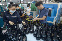 60 nhà nhập khẩu giày dép Mỹ sắp giao thương trực tuyến với Việt Nam