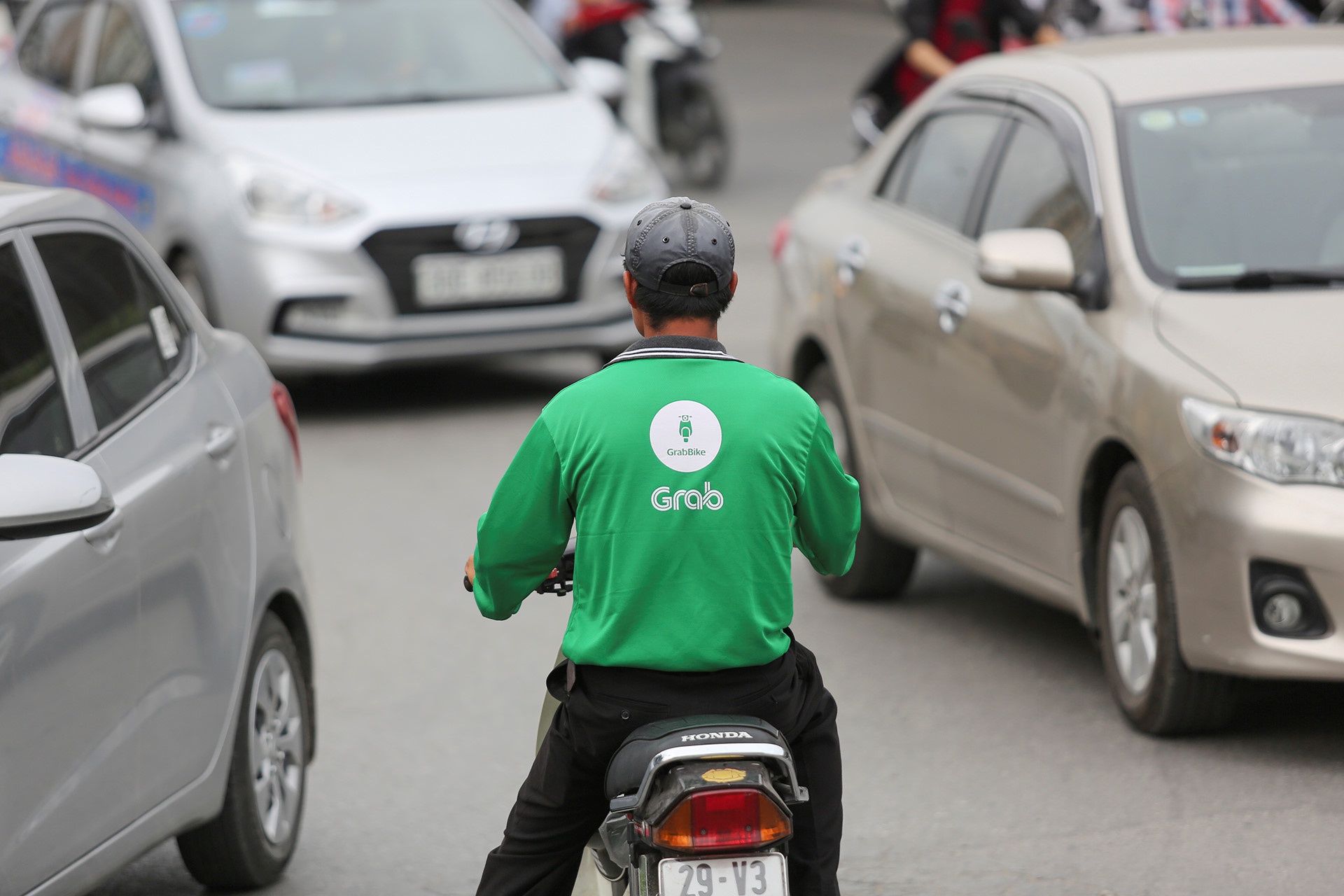 Grab thông báo tổng doanh thu sụt giảm do đại dịch Covid-19 - Ảnh 1. Grab thông báo tổng doanh thu sụt giảm do đại dịch Covid-19 - Ảnh 1.