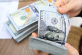 Giá USD hôm nay 15/5: Fed nói không với lãi suất âm, USD lên trở lại