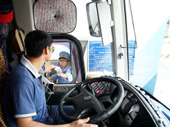 Đề xuất tăng phí BOT gây bức xúc