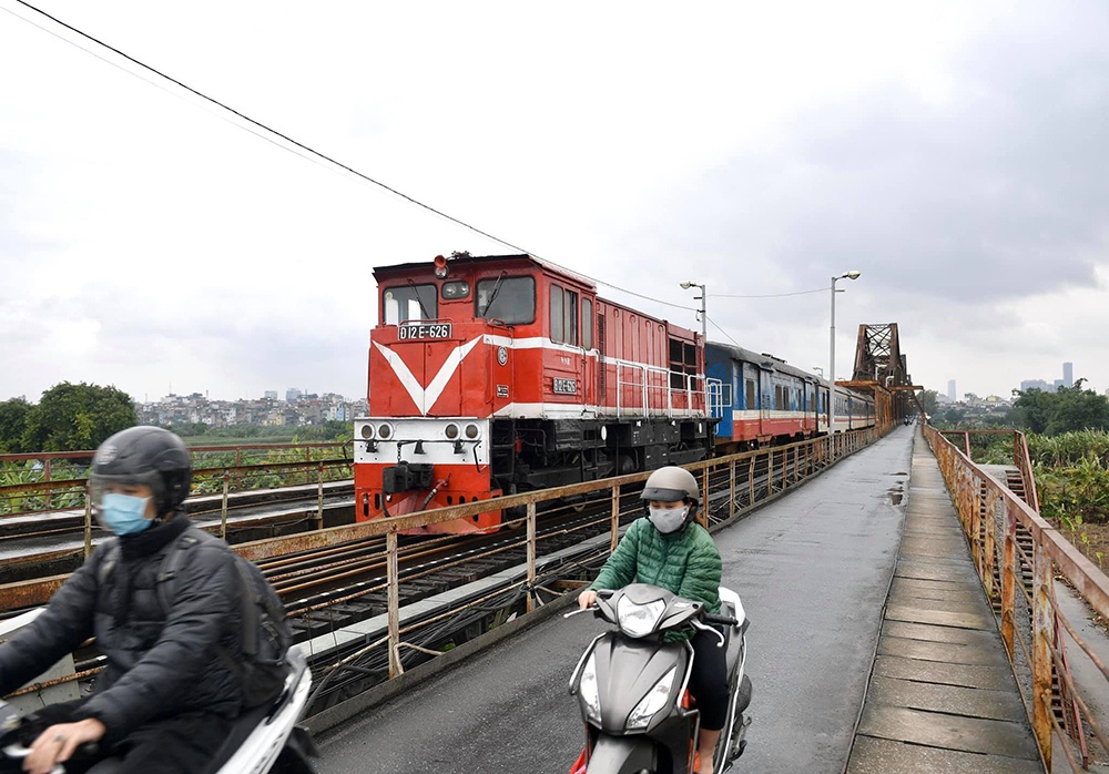 Vận tải đường sắt mong chờ biểu đồ chạy tàu mới - Ảnh 1. Vận tải đường sắt mong chờ biểu đồ chạy tàu mới - Ảnh 1.