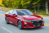10 ô tô bán ế nhất tháng 4/2020: Honda Accord chỉ bán được 7 chiếc