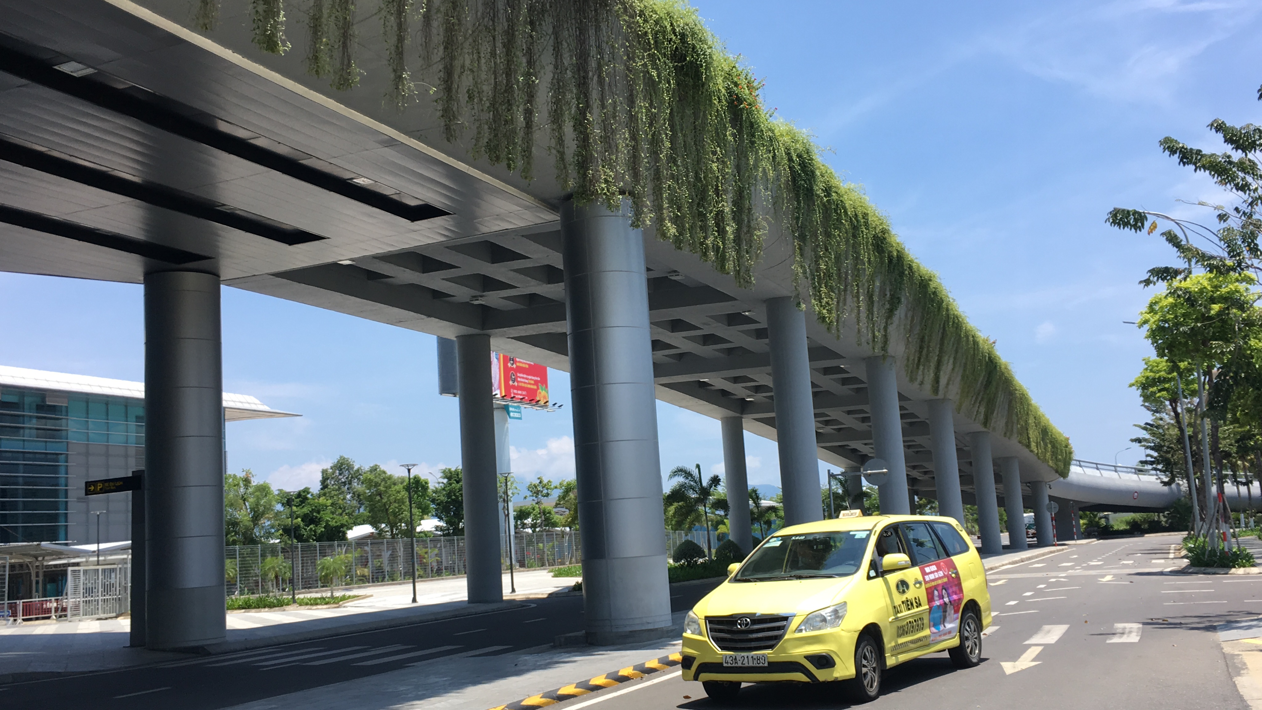 Cận cảnh sân bay quốc tế Đà Nẵng lọt 'Top 10 sân bay được cải tiến nhất thế giới' - Ảnh 17.