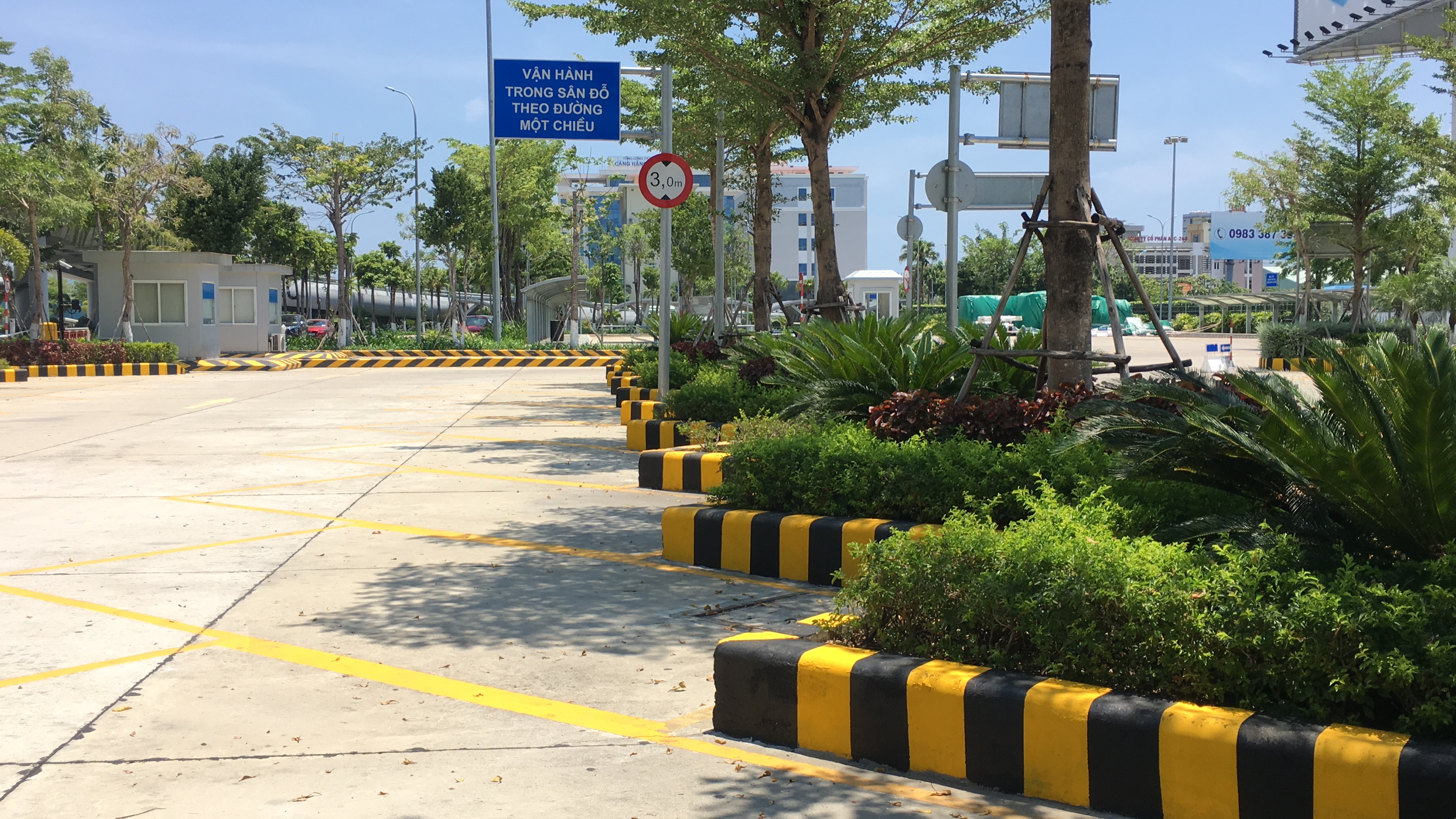 Cận cảnh sân bay quốc tế Đà Nẵng lọt 'Top 10 sân bay được cải tiến nhất thế giới' - Ảnh 18.